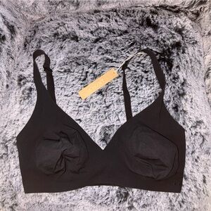 Skims black naked plunge bra